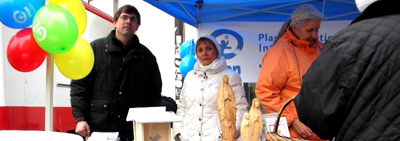 Herbstmarkt für die Menschen in Ostafrika