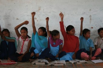 Das Helmholtz-Gymnasium Potsdam organisiert das Konzert zugunsten der Kamalari-Mädchen in Nepal! Herzliche Einladung in den Treffpunkt Freizeit am Neuen Garten 64 in Potsdam.