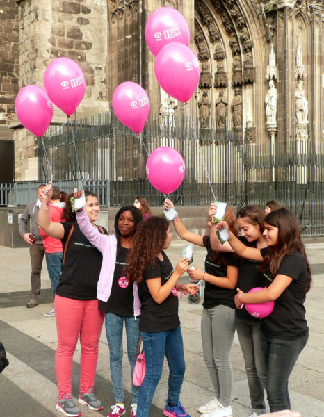 "Mädchen-Arbeitskreis"Köln-Mülheim am Dom