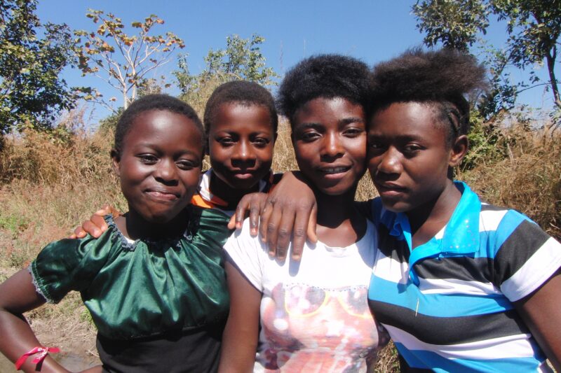 Mädchen aus einem Projekt in Sambia; Foto: Bianca Eggers