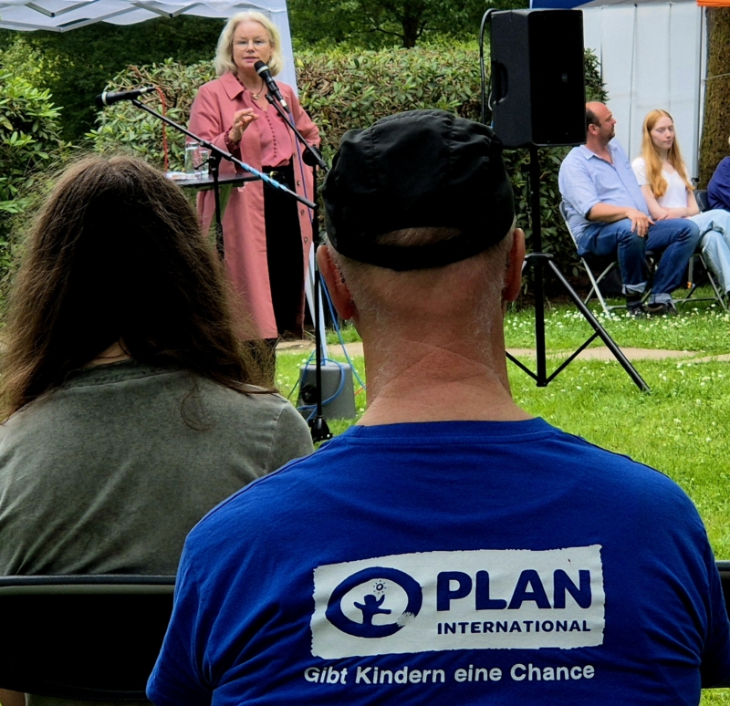 KulturmitmachMarkt wird eröffnet von Politikerin MdB