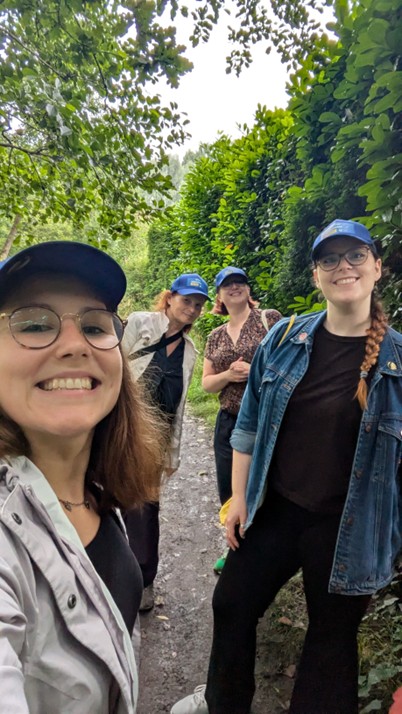 Mittagsspaziergang, Plan Angestellte